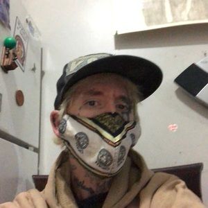 Meet your Posher, Don